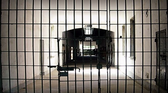 Konya'da iki infaz koruma memuru tutuklandı