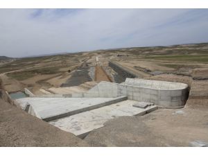 Kocakurt Barajı 28 bin dekar araziyi suya kavuşturacak