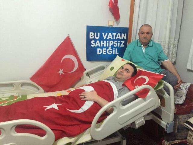Gidemesek de dualarımızla yanınızdayız