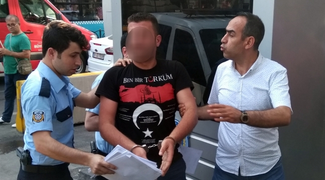 Davutoğlu'nu tehdit eden kişi serbest