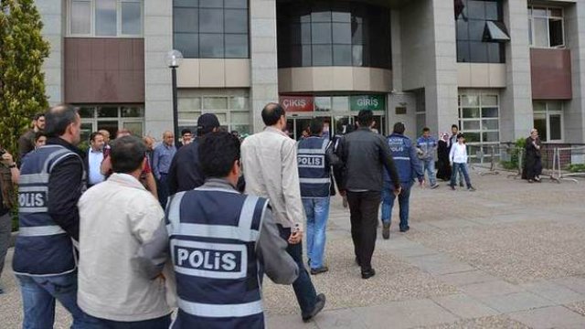 Konya dahil 8 ilde temizlik: İş adamlarının da bulunduğu gözaltılar var