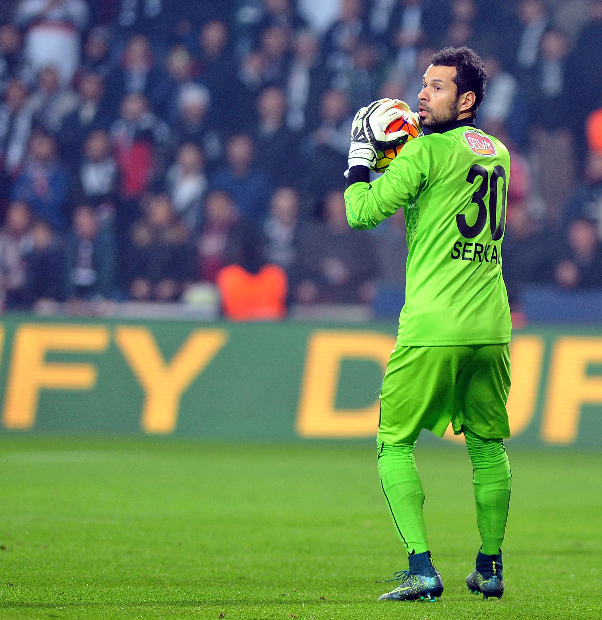 Serkan ve Skubic imzalayacak