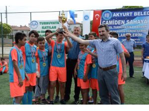 Akyurt'ta "Camiden Sahaya Futbol Turnuvası" yapıldı