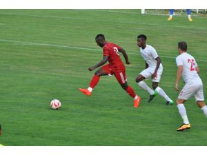 Futbol: Hazırlık maçı