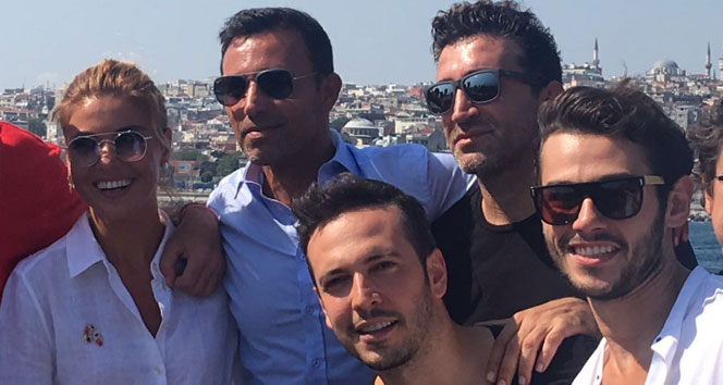 Mustafa Sandal'ın Yenikapı paylaşımı olay oldu