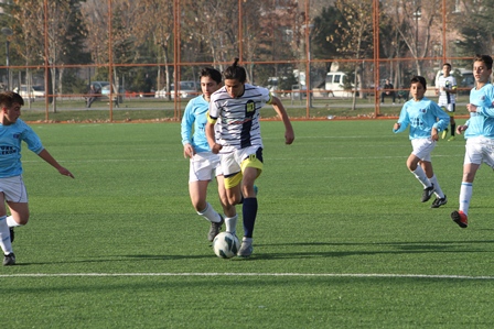 Amatörlere ücretsiz saha