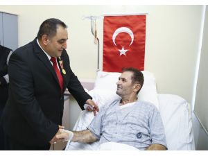 Türkiye Şehit Aileleri ve Gaziler Vakfından yaralılara ziyaret
