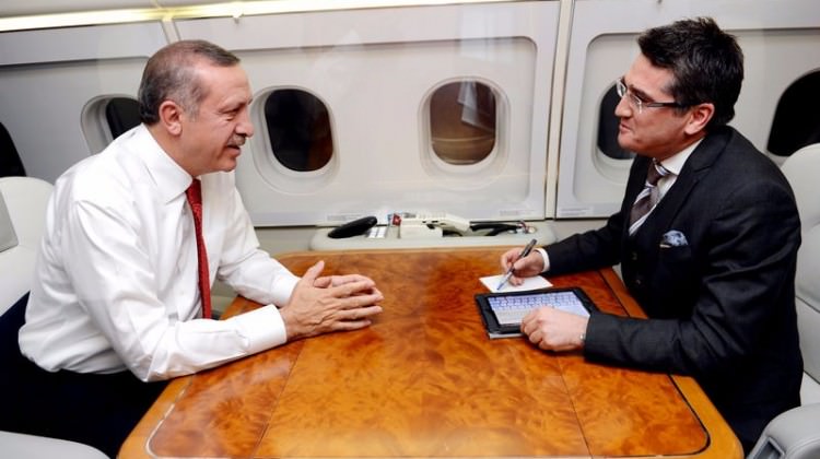 Gazeteci Erdal Şen, Erol Olçak için tweet atmış!