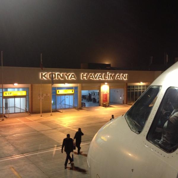 Konya Havalimanında Gece Uçuşları Başladı