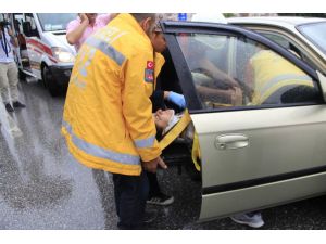 Kocaeli'de trafik kazası: 2 yaralı