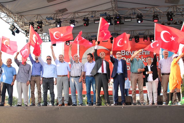 Beyşehir "Demokrasi Şöleni" başladı