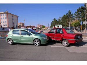 Sivas'ta trafik kazası: 1 yaralı