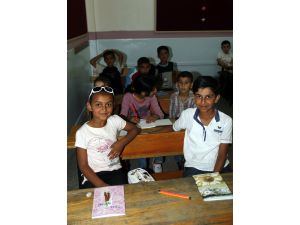 Beypazarı'nda Suriyeli 300 çocuk Türkçe okuma yazma öğrenecek