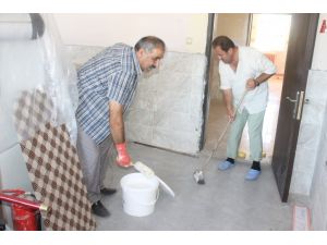 Okullarını yeni eğitim dönemine hazırlıyorlar