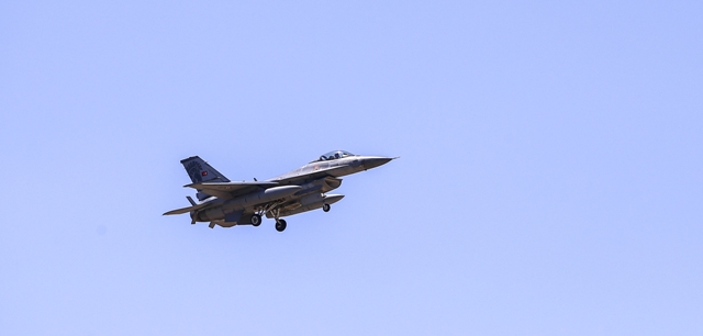 Konya 3. Ana Jet Üssü'nde uçuşlar yeniden başladı