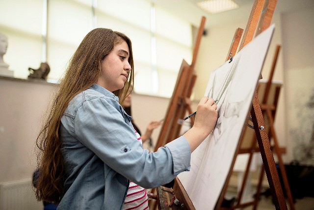 Karatay’da Güzel Sanatlar ve Tasarım Fakültesi öğrencilerini bekliyor