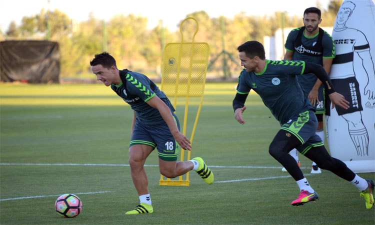 Konyaspor'da forma numaraları belli oldu