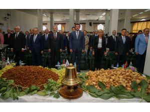 Ekonomi Bakanı Zeybekci :