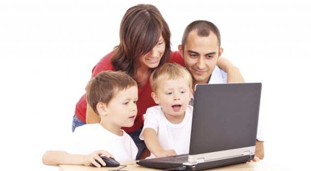 Türkiye’de her 3 kişiden ikisi online