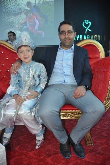 Fevzi Emir sünnet oldu