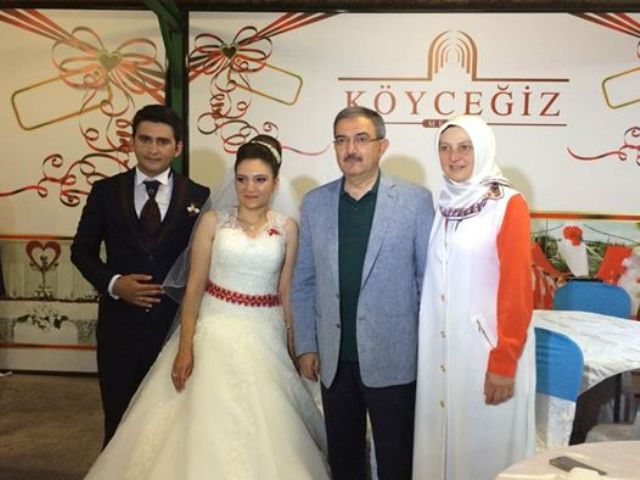 Zekiye ile Emrullah evlendiler