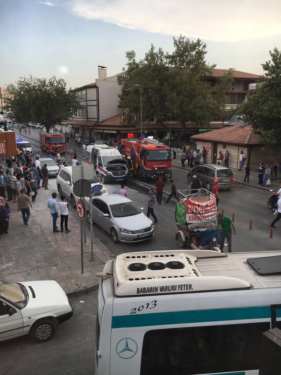 İstanbul Caddesi’nde ambulansta yangın
