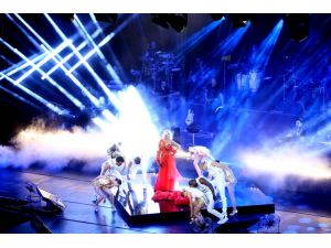 Ajda Pekkan, Harbiye'de konser verdi