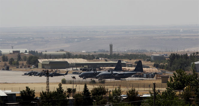 Savaş uçakları mühimmatlı ve ‘Vur’ emriyle havalanıyor