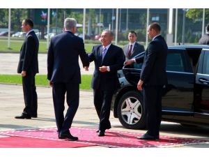 Kazakistan Cumhurbaşkanı Nazarbayev Sırbistan'da
