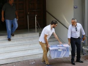 İzmir'deki FETÖ/PDY operasyonu