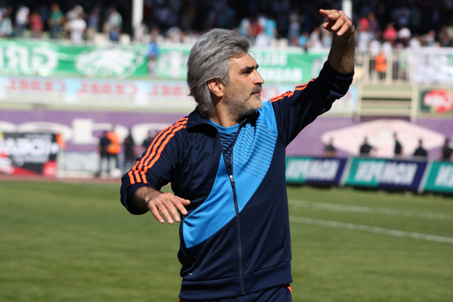 FETÖ’cüler Uğur Tütüneker’i kandırmış