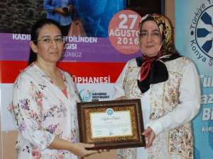 TYB'de kadın şairlerin dilinden kadın algısı konuşuldu