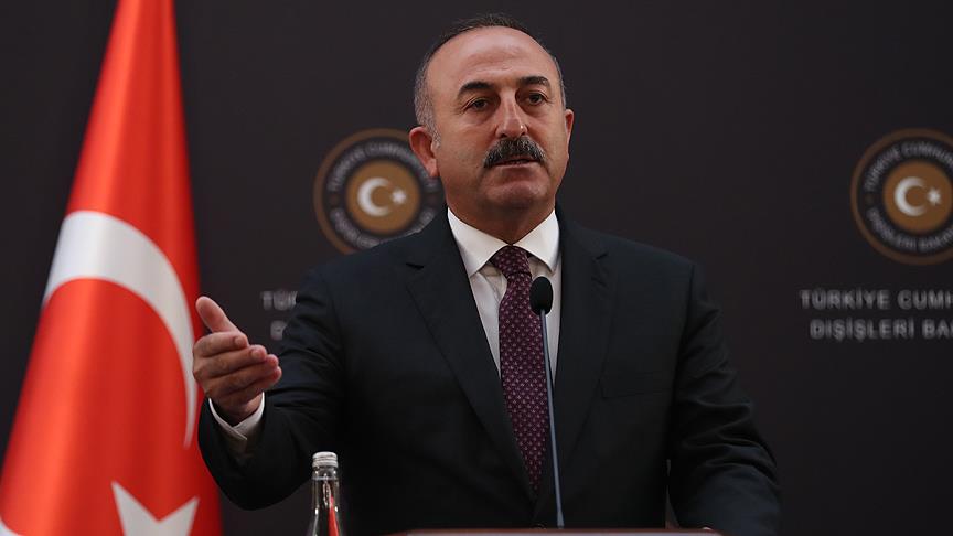 Çavuşoğlu: YPG'nin bir an evvel Fırat Nehri'nin doğusuna geçmesi gerekiyor