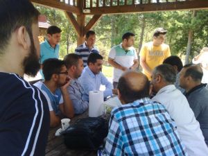 Diyaliz hastaları moral yemeğinde buluştu