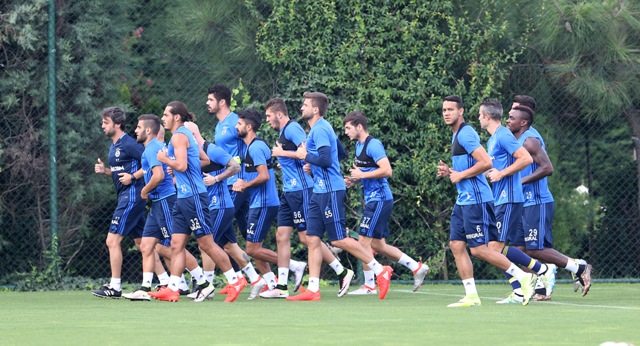 Fenerbahçe, Bursaspor maçı hazırlıklarına başladı