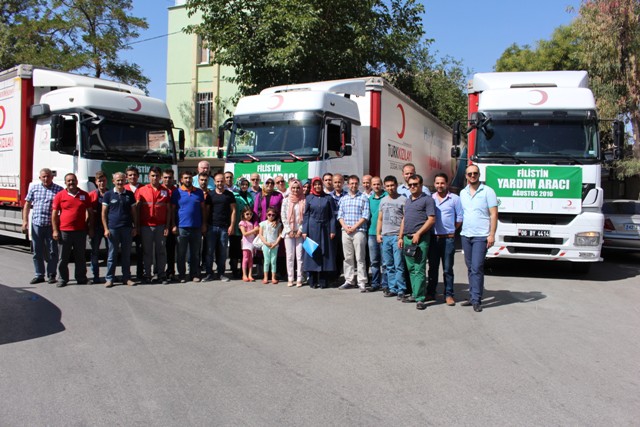 Mehir Vakfı’ndan Filistin’e 3 TIR