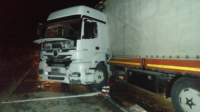 Kamyonunu tamir ederken öldü
