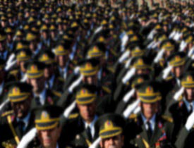 Darbeci subayları FETÖ'nün 'abi'leri eğitmiş