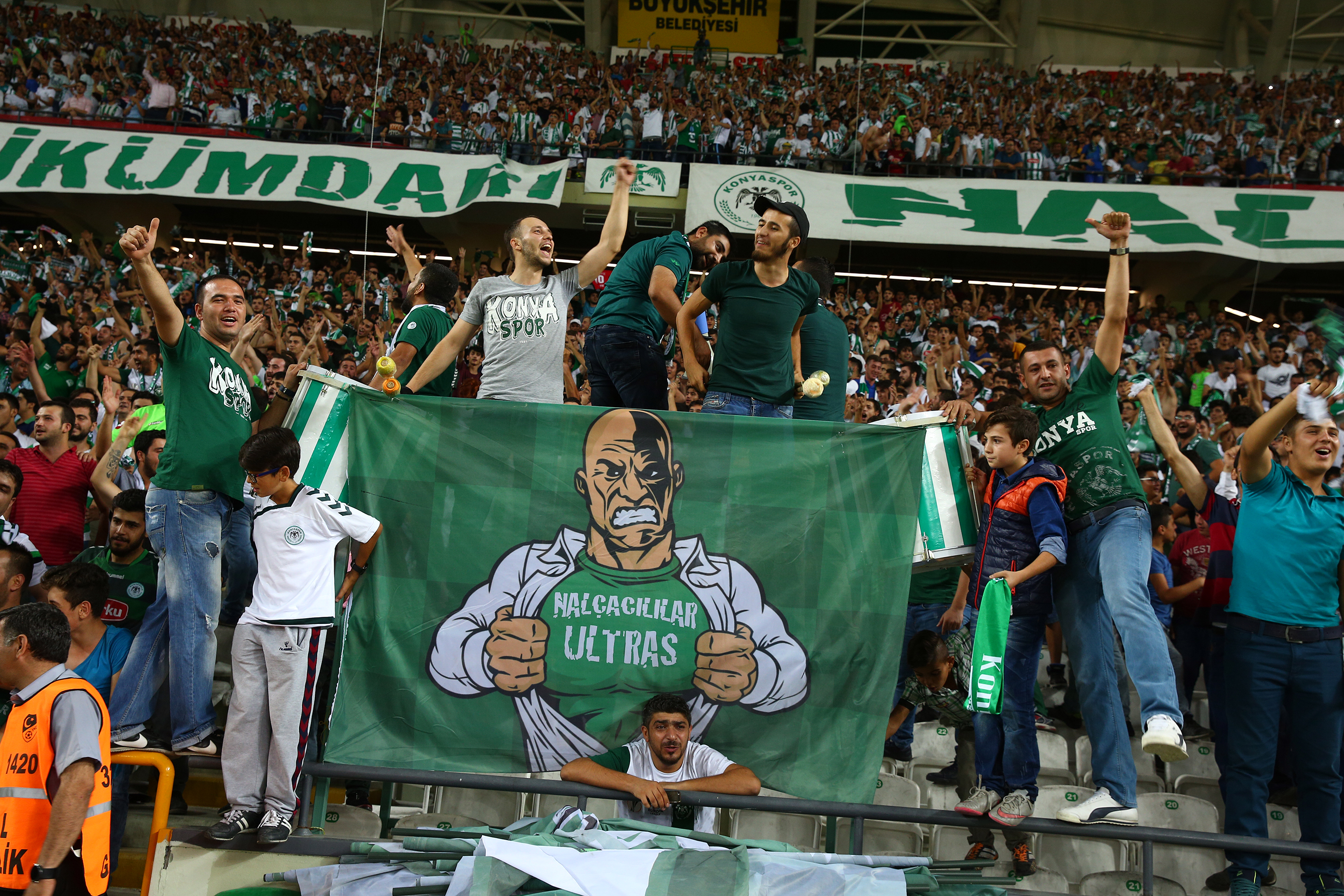 Konyaspor'un yeni trendi taraftar