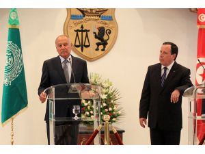 Arap Birliği Genel Sekreteri Ebu'l Gayt Tunus'ta