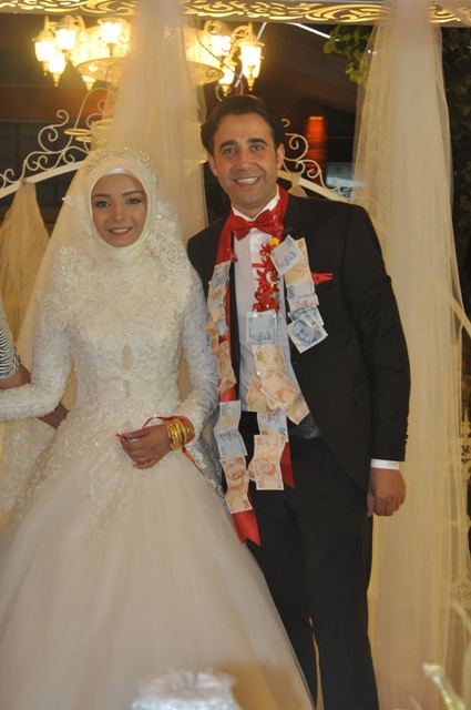 Sümeyye ile Mevlüt Mutluluğa Evet Dedi