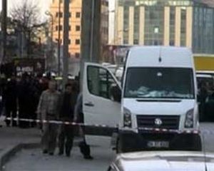 Diyarbakır'da bomba yüklü araç