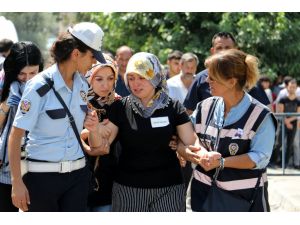 Şehitlerimizi uğurluyoruz