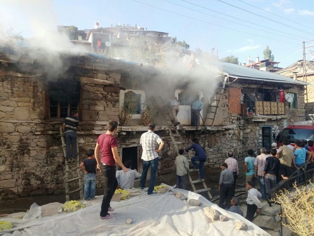 Seydişehir’de ev yangını