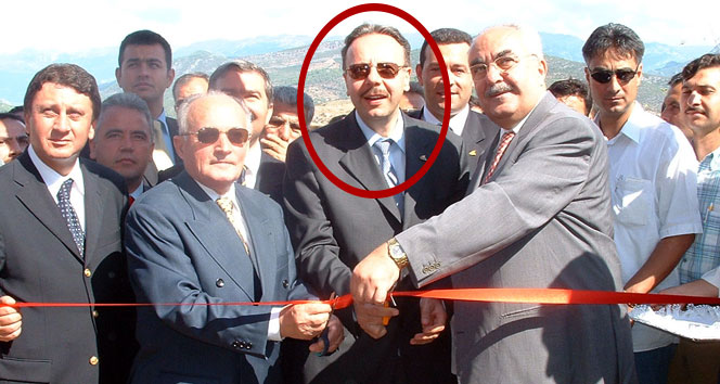 Eski Ulaştırma Bakanı Ahmet Arif Denizolgun hayatını kaybetti