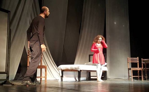 “Dördüncü Ay” Oyunu Prizren’de Sahnelendi