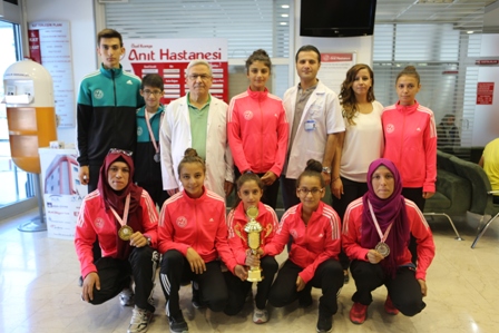 Anıt Hastanesi Sporun ve Sporcunun Yanında