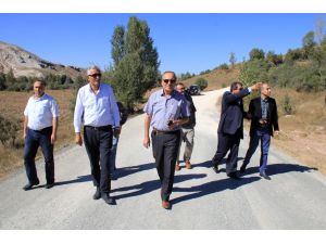 Hafik'te asfalt çalışmaları