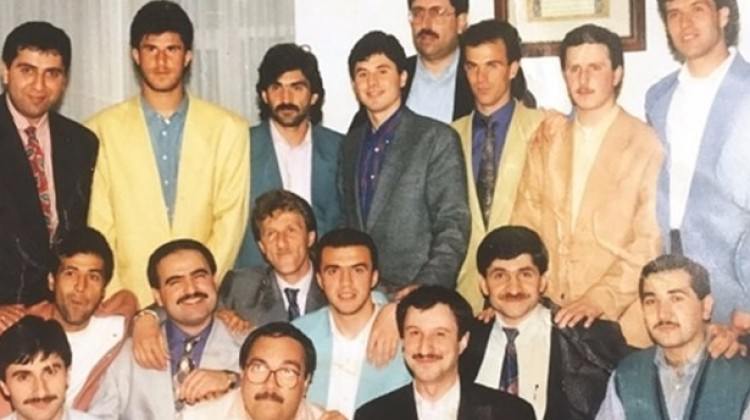 Eski futbolcunun evinde Gülen’in gömleği bulundu