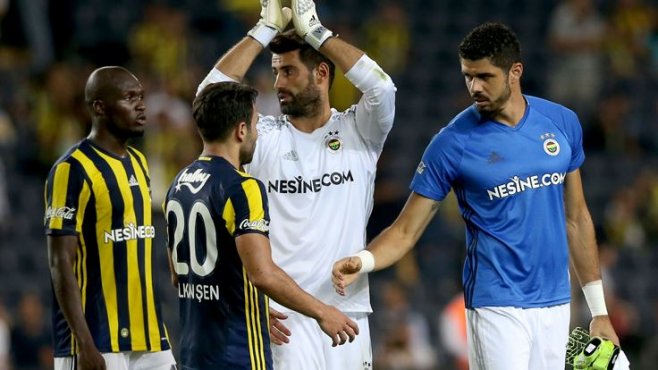 Advocaat'ın özel 3'lüsü!